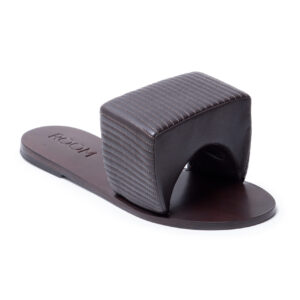 Flat Settee Squared Thick Café