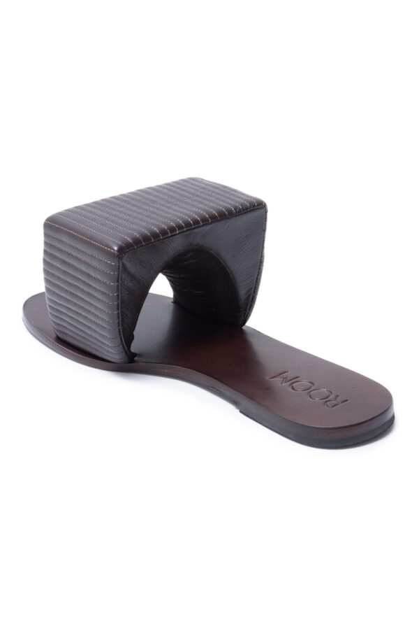 Flat Settee Squared Thick Café - Imagem 3