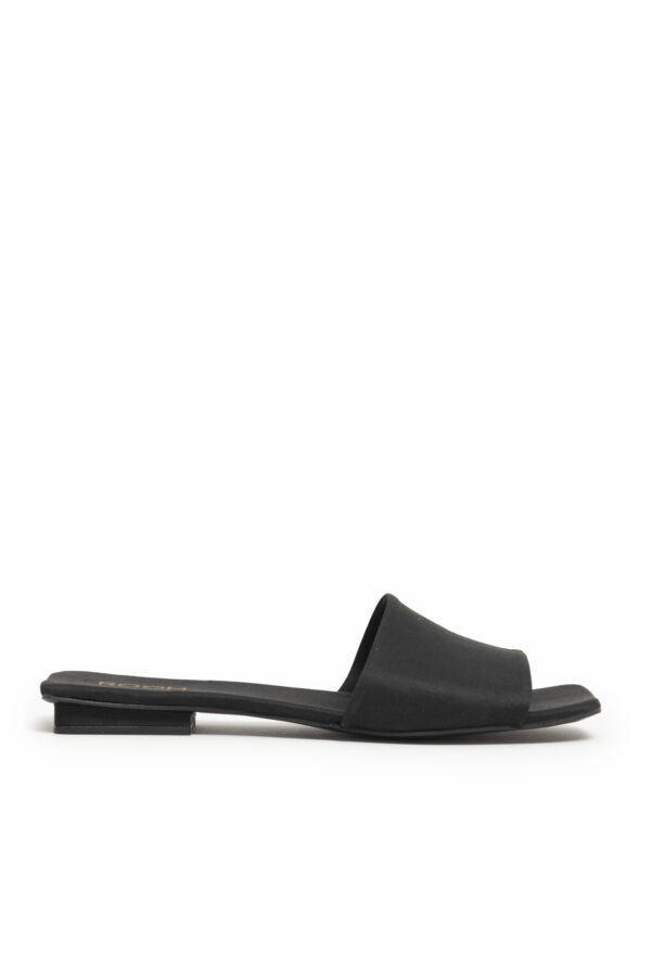 Flat Dandi Black